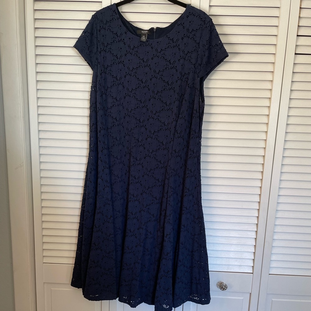 Alfani Navy Floral Lace Cutout Pattern Swing‎ Dress Plus Size 14W
